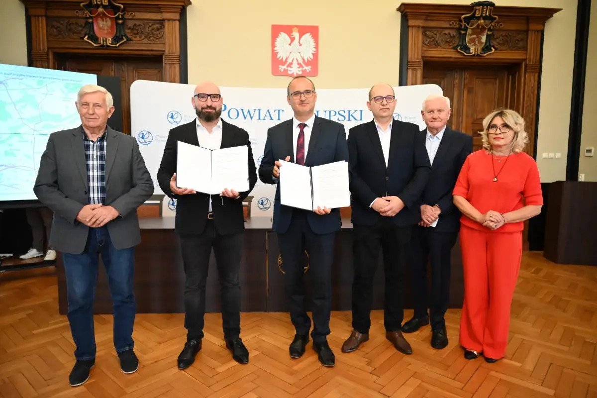 Podpisano umowę na modernizację drogi powiatowej nr 1139G w gminach Główczyce i Damnica