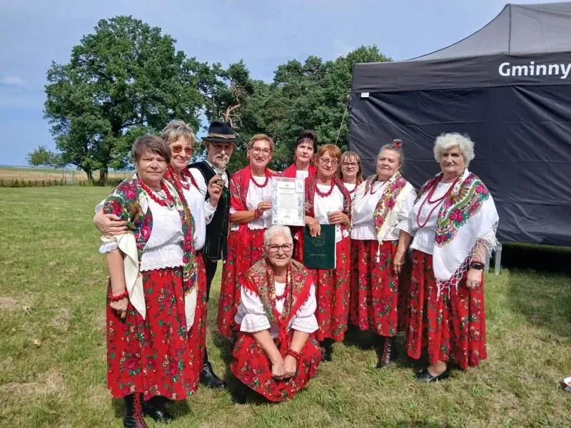 Artyści z Gminy Damnica na występach w Klukach