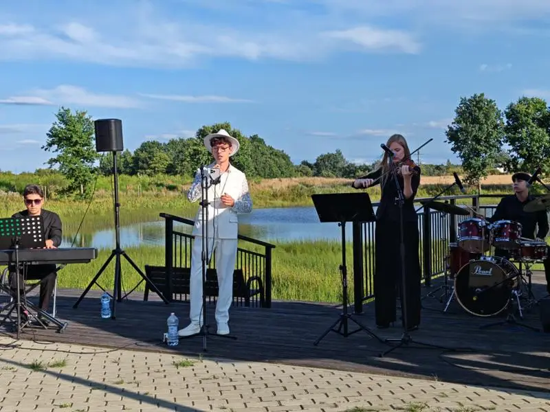Letni Koncert z Niezapomnianymi Przebojami